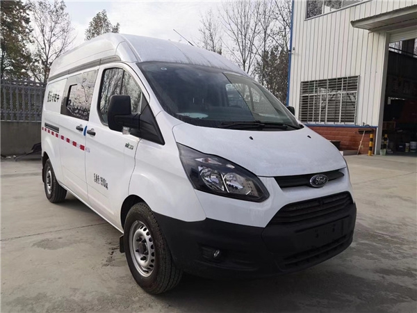 福特全順V348疫苗運輸車(chē)