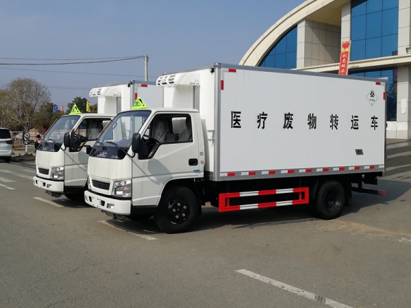 江鈴醫療廢物轉運車(chē)